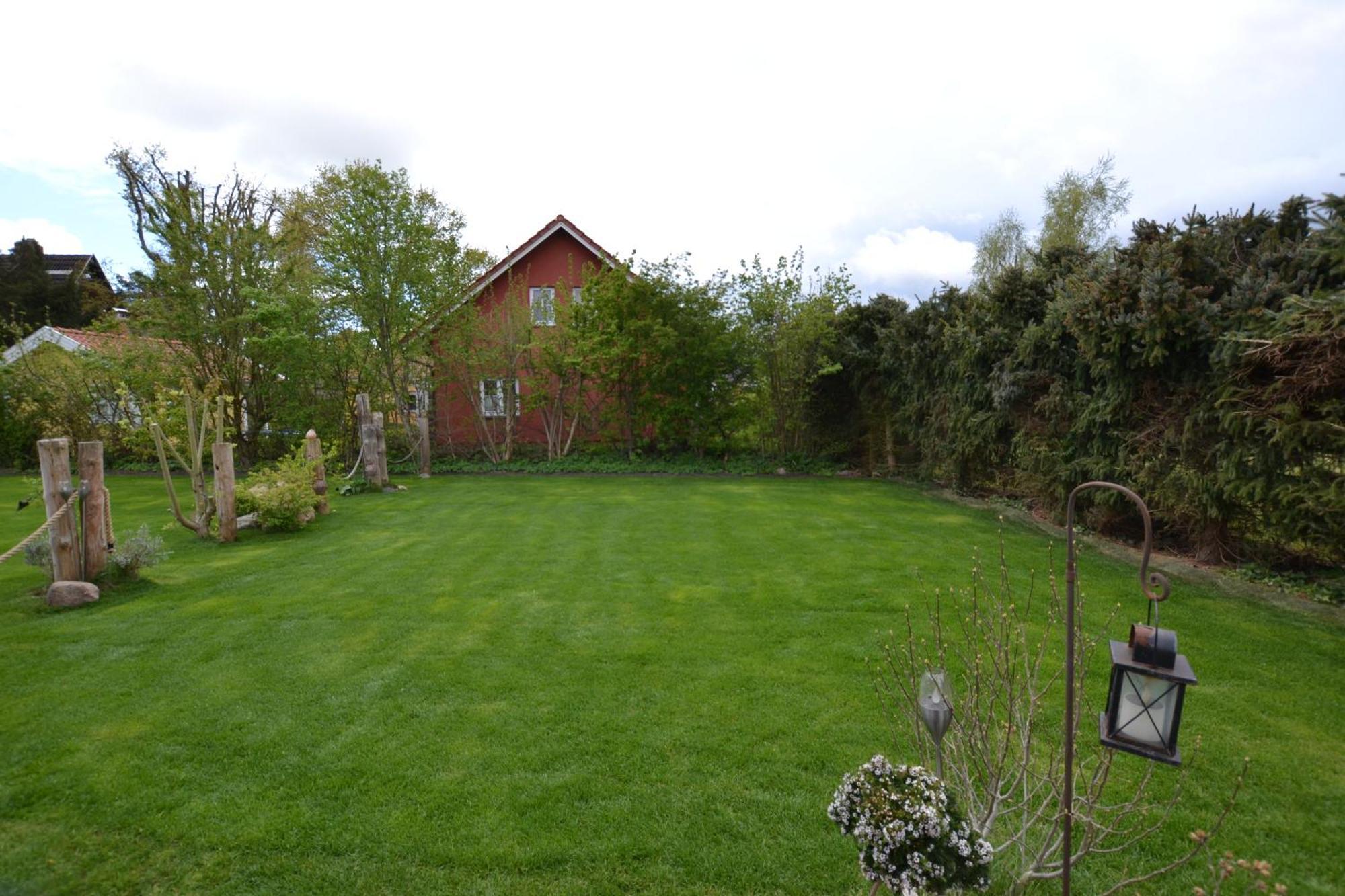 Dat Dardel Hus Born Buitenkant foto