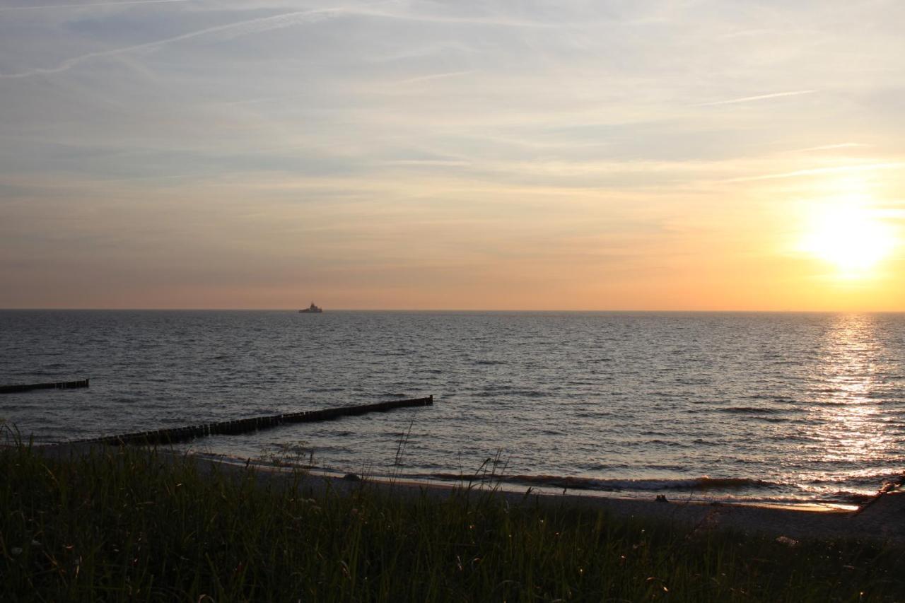 Dat Dardel Hus Born Buitenkant foto